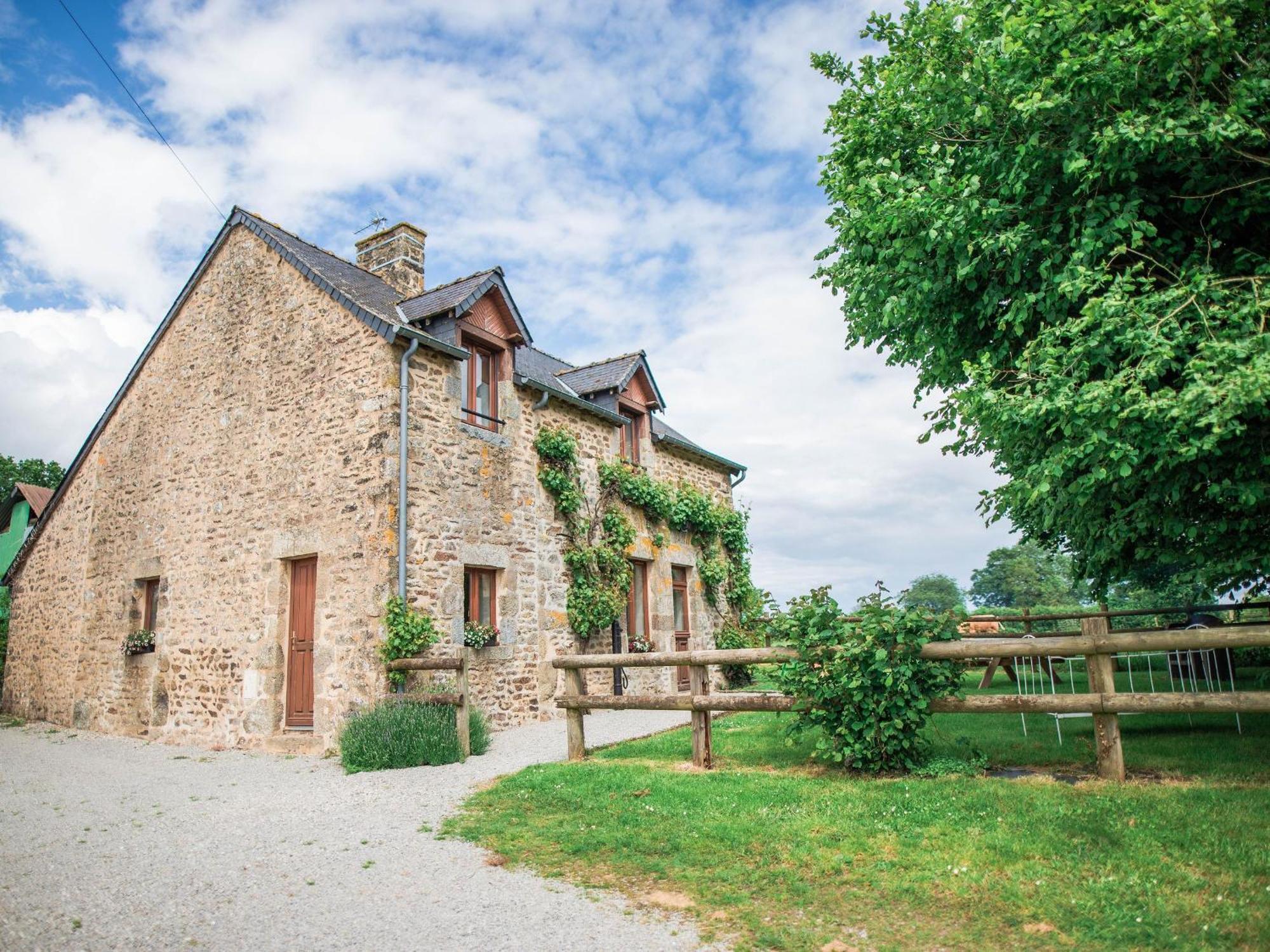 Maison De Campagne Familiale Aux Alpes Mancelles - 3 Chambres, Cheminee Et Activites Proches - Fr-1-410-149 Saint-Léonard-des-Bois エクステリア 写真